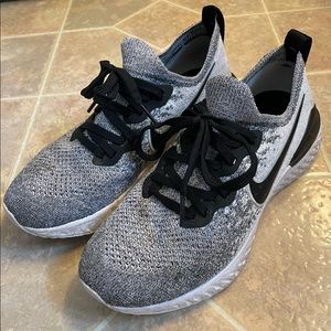 Nike Epic React Flyknit 2